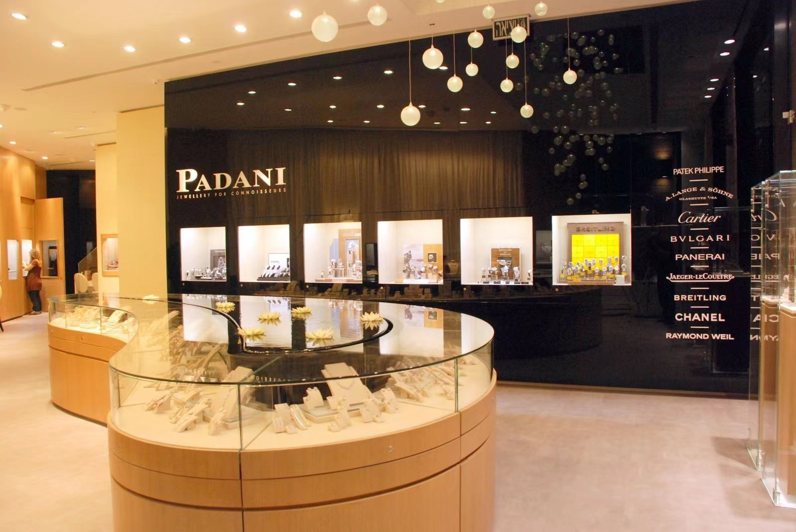Pandora's Shop pic