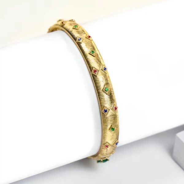 18k gold emerald bracelet