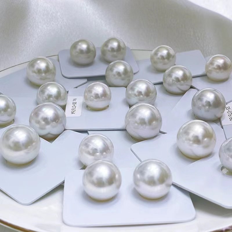 South Ocean white pearl