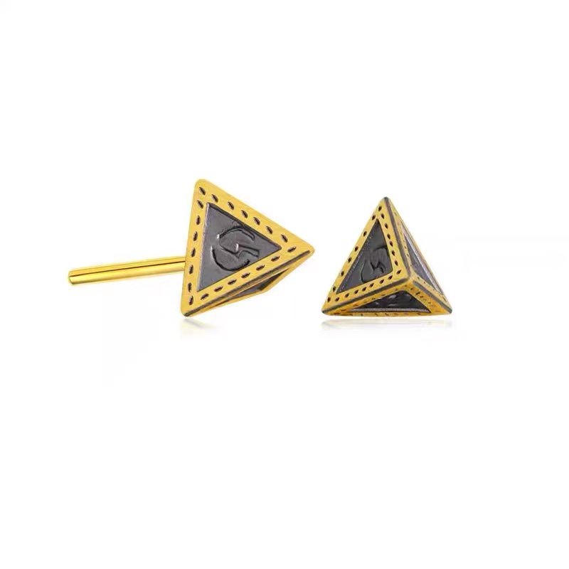 5D hard gold electric black stud earrings