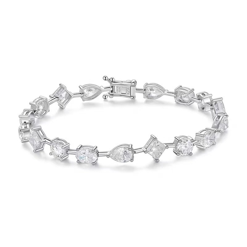 Multi-Cut Diamond Combinations bracelet